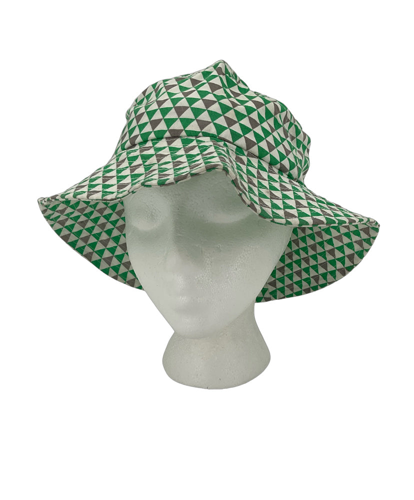 GREY/GREEN BUCKET HAT
